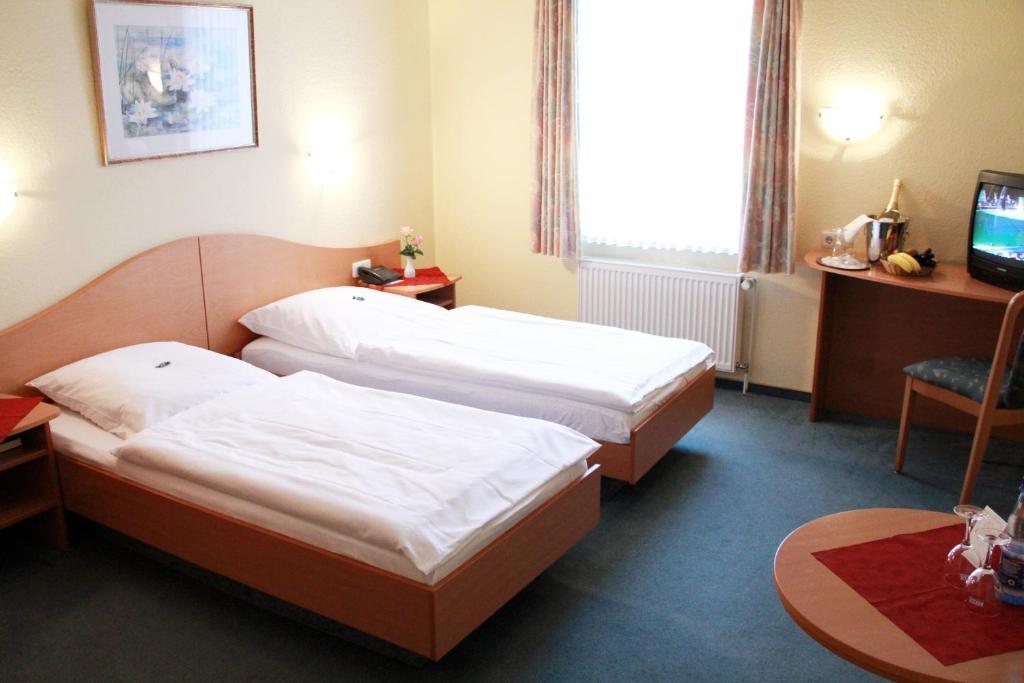 Hotel Dralle Μπέργκεν Εξωτερικό φωτογραφία
