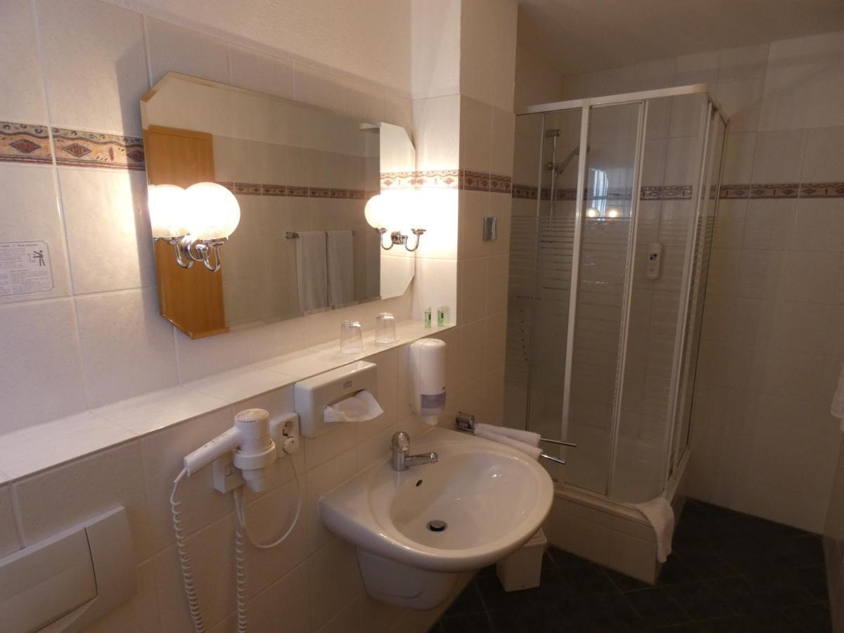 Hotel Dralle Μπέργκεν Εξωτερικό φωτογραφία